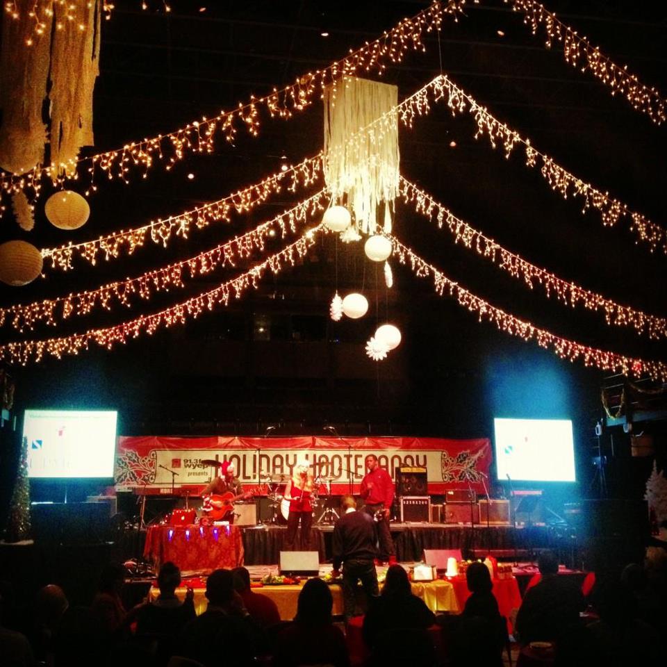 We shared the stage with talented teen producer/rapper MOSLOV.  Hope to work with him again soon!